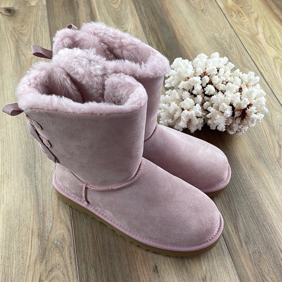 🌴🔆UGG - SHORT CONTINUITY BOW BOOTS🔆🌴 - Picture 13 of 16